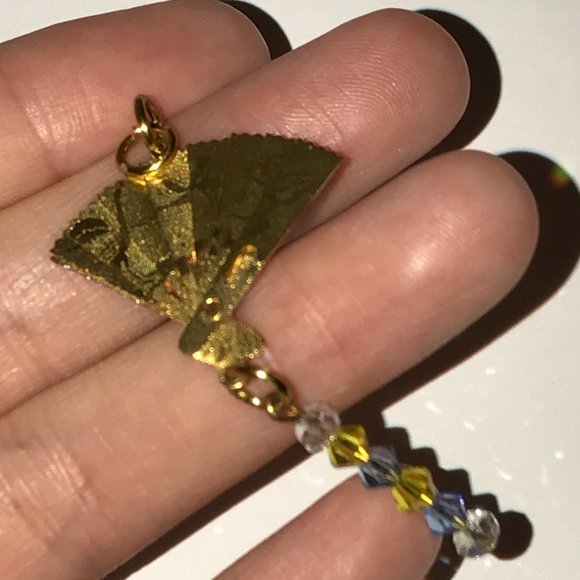 Gold Fan Pendant with Swarovski Accents - Picture 5 of 6